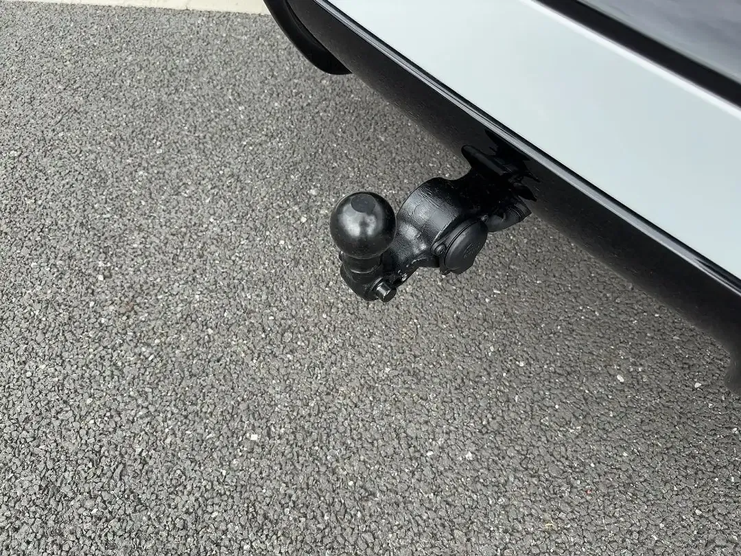 Audi Q3 TFSI S tronic - Thumbnail 10