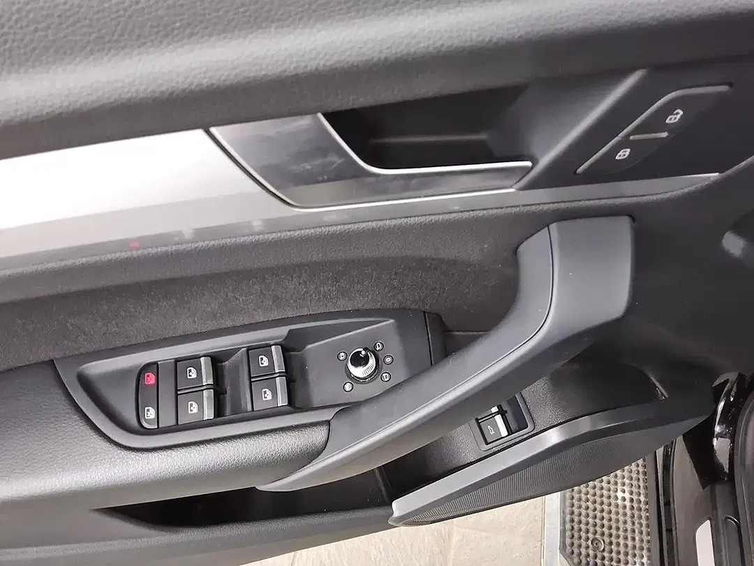 Audi Q5 50 TFSI e quattro - Thumbnail 10