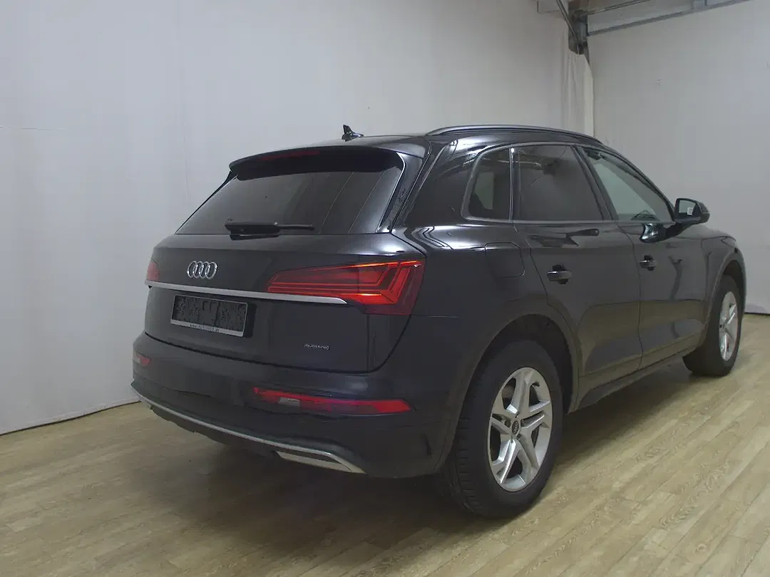 Audi Q5 50 TFSI e quattro - Thumbnail 4