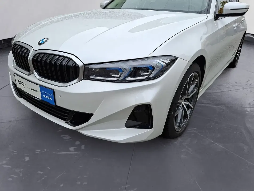 BMW 320 - Thumbnail 10