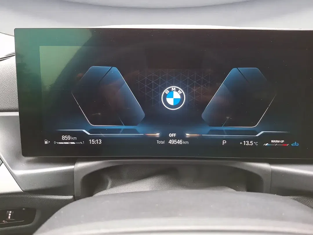BMW 320 - Thumbnail 12