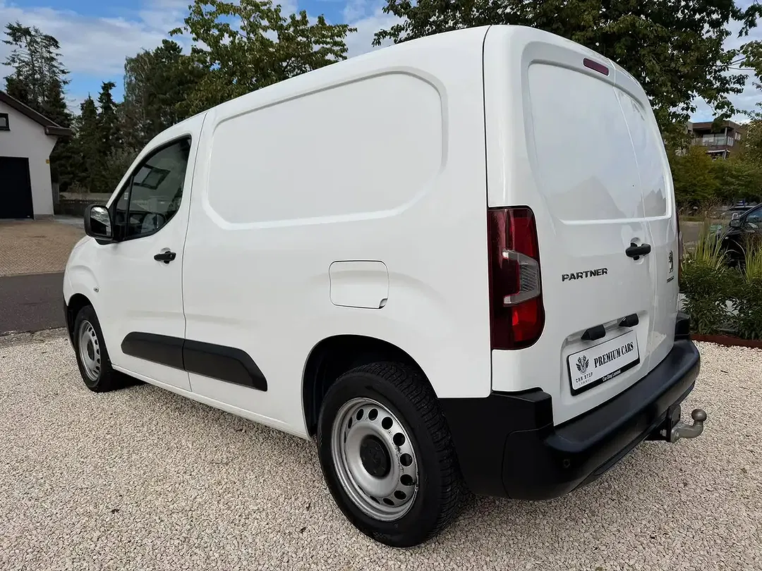 Peugeot Partner BlueHDi 120 L1H1 Premium - Thumbnail 6