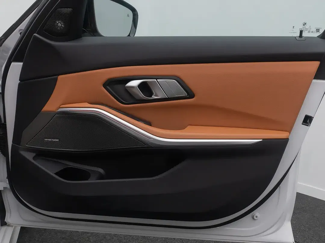 BMW 330 Comfort Sport - Thumbnail 31