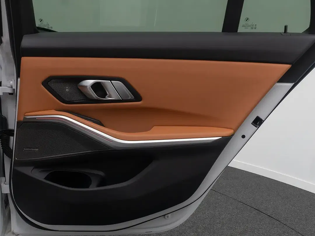 BMW 330 Comfort Sport - Thumbnail 32