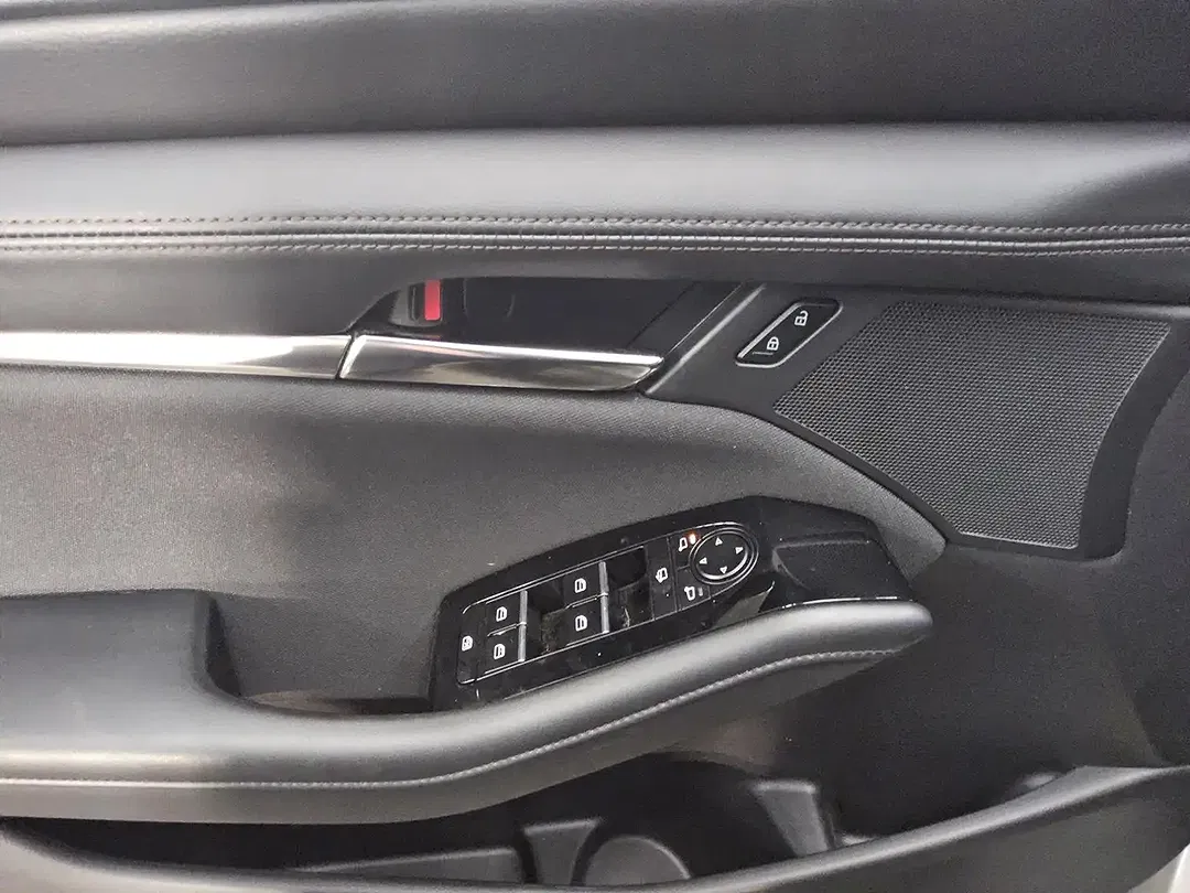 Mazda 3 2.0 SKYACTIV-G - Thumbnail 9