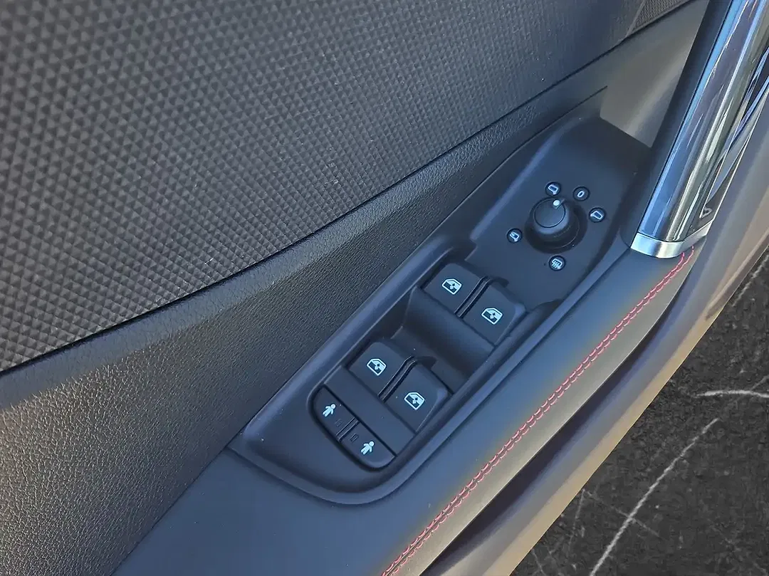 Audi SQ2 TFSI S tronic quattro Matrix LED - Thumbnail 5