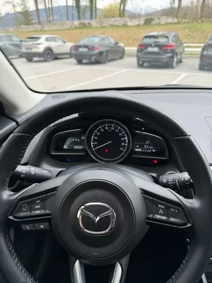 Mazda 2 Takumi - Thumbnail 12