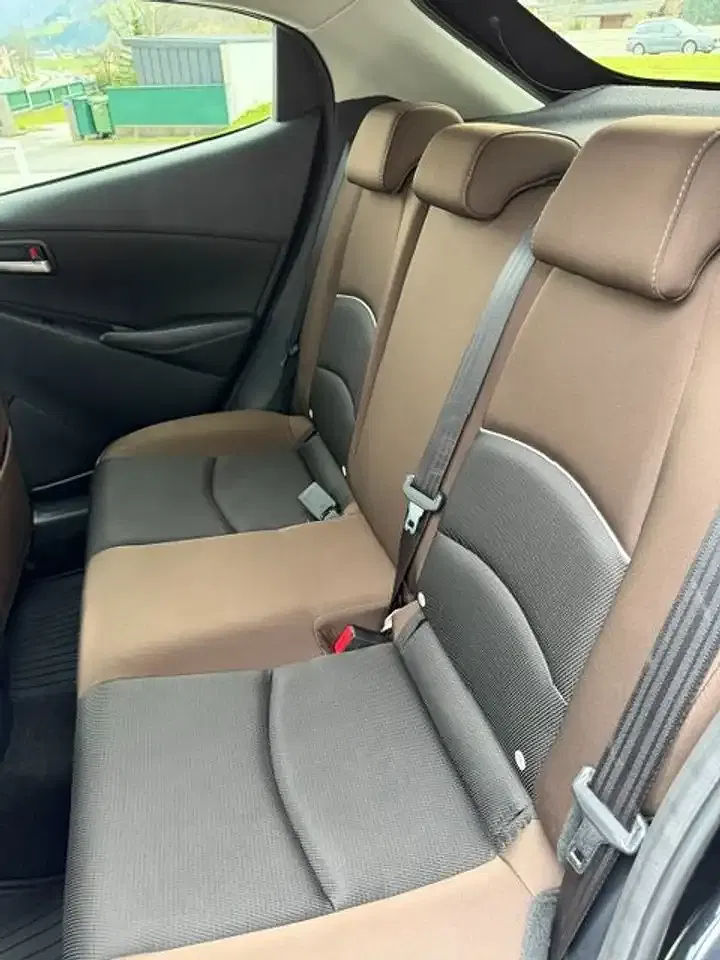 Mazda 2 Takumi - Thumbnail 8