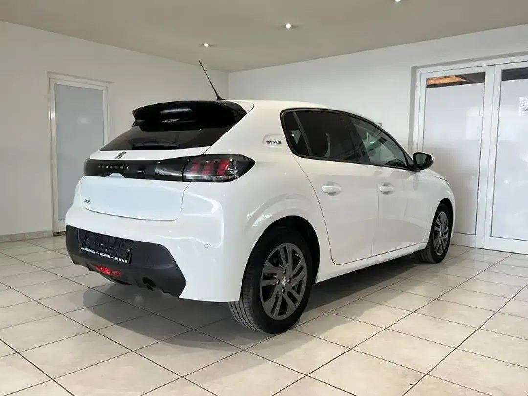 Peugeot 208 Style - Thumbnail 5