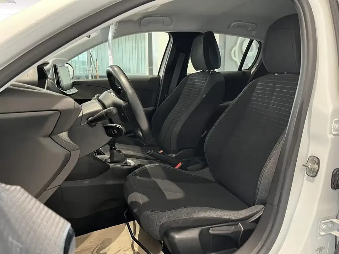 Peugeot 208 Style - Thumbnail 8