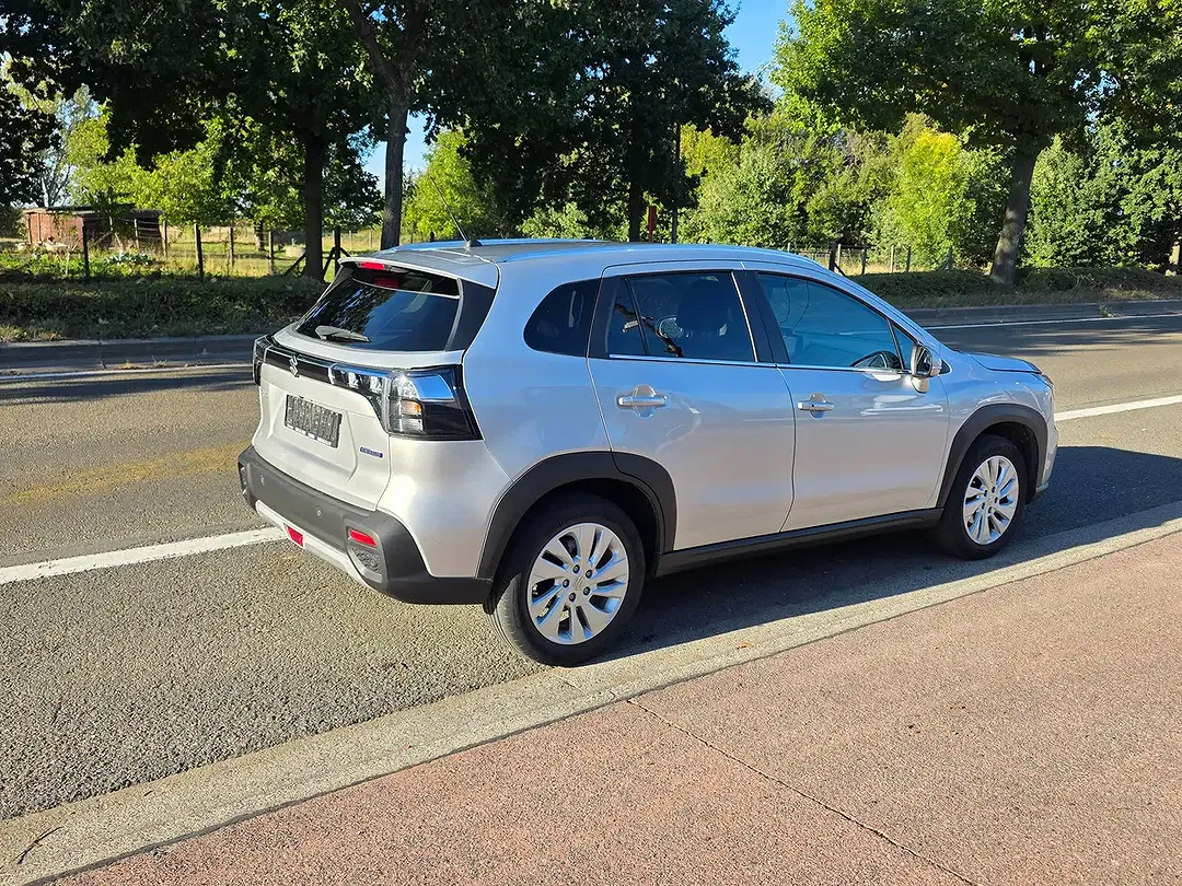 Suzuki S-Cross MHEV 1.4 Turbo BOOSTERJET - Thumbnail 7