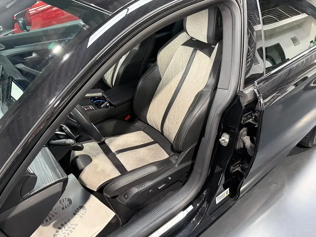 Peugeot 508 225 Hybrid GT - Thumbnail 11