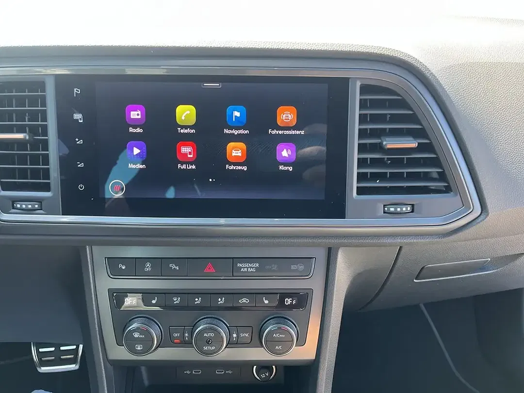 CUPRA Ateca 2.0 TSI DSG 4Drive VZ - Thumbnail 11