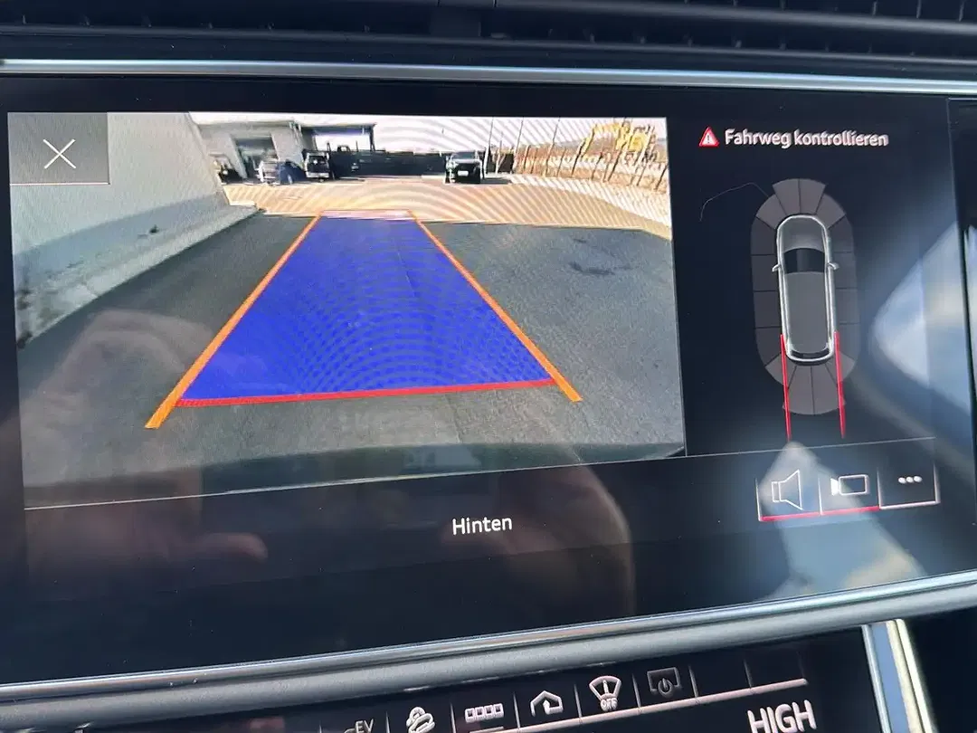 Audi Q7 55 Matrix LED - Thumbnail 18