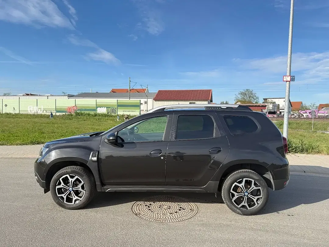 Dacia Duster Celebration - foto 15