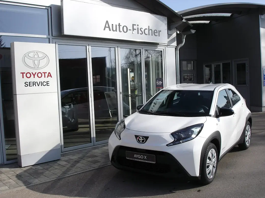Toyota Aygo X Business Edition - Afbeelding 1