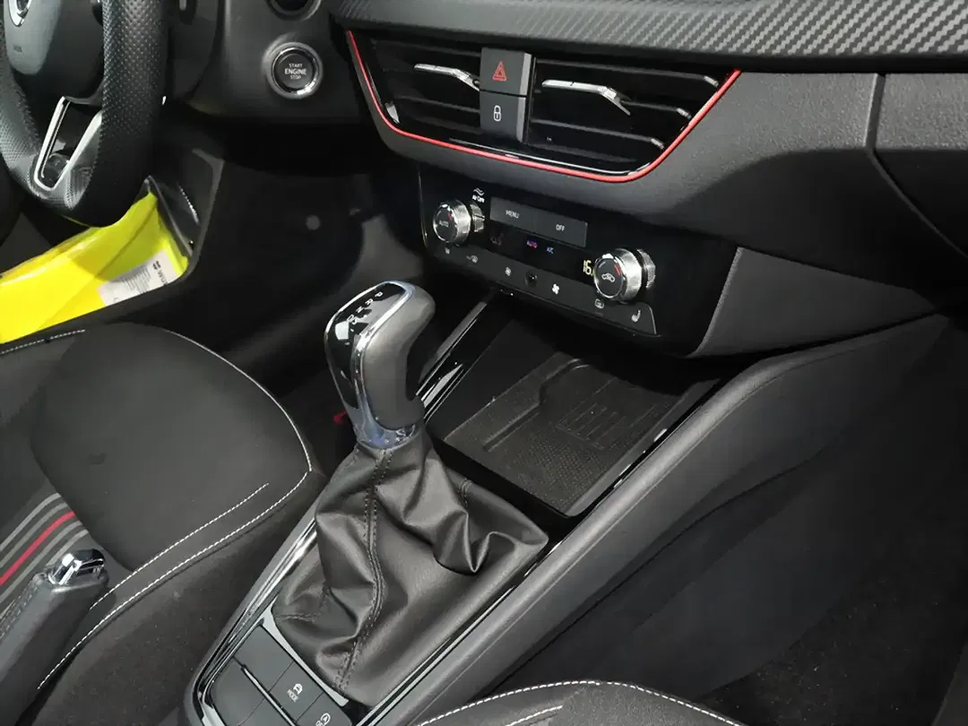Skoda Kamiq 1.0 TSI DSG Monte Carlo - Thumbnail 7