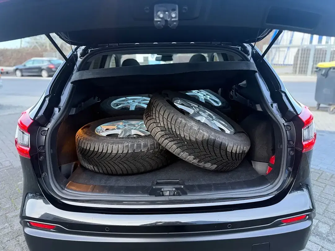 Nissan Qashqai N-Connecta Design - Thumbnail 5