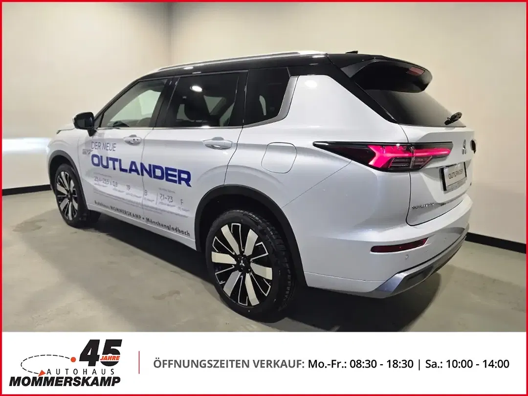 Mitsubishi Outlander 2.4 4WD Top - foto 2