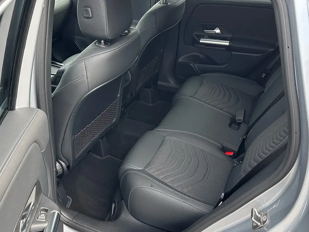 Mercedes-Benz B 200 - Thumbnail 14