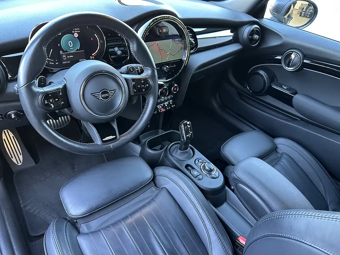 MINI John Cooper Works - Thumbnail 4