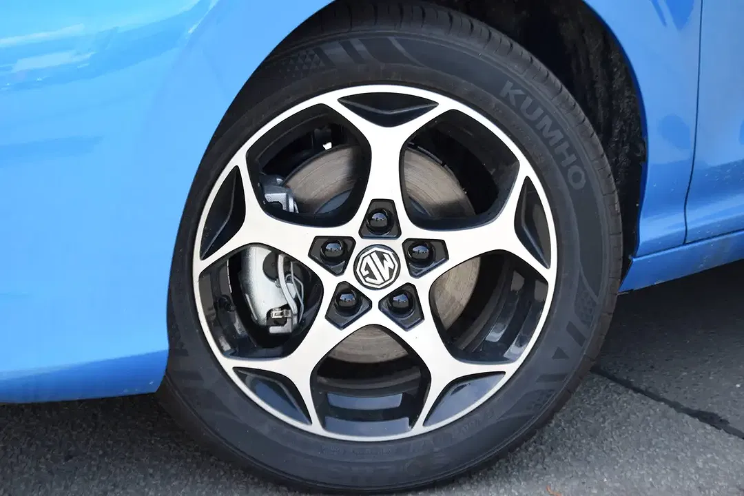 MG MG3 Luxury - Thumbnail 5