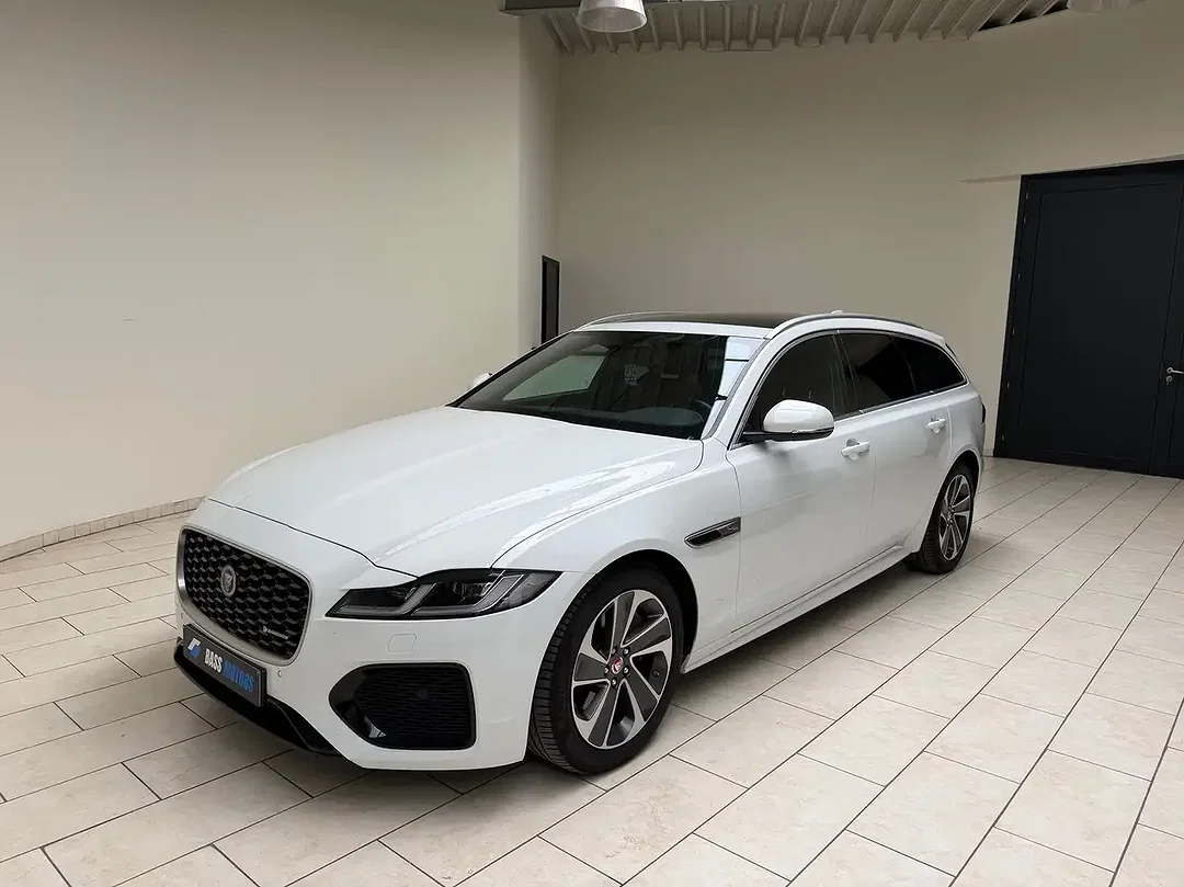 Jaguar XF D200 2.0 MHEV Sportbrake R-Dynamic S - Afbeelding 1