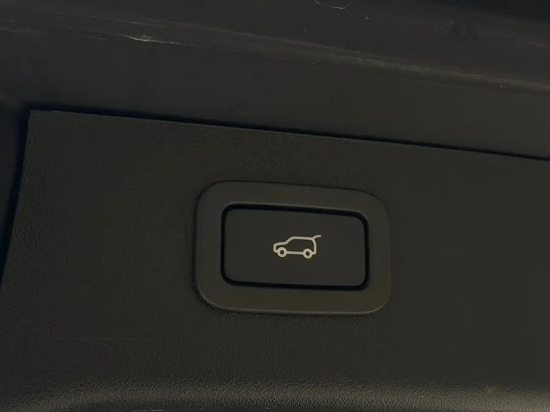 Jaguar XF D200 2.0 MHEV Sportbrake R-Dynamic S - Thumbnail 9