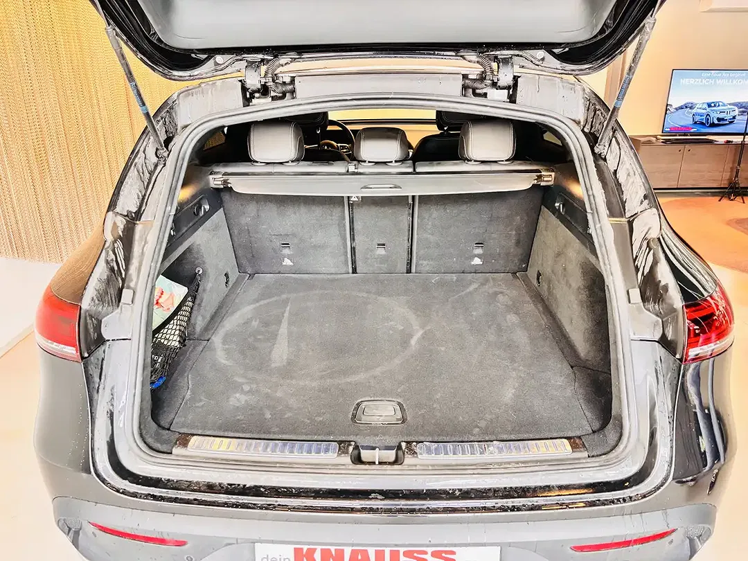 Mercedes-Benz EQC 400 4MATIC AMG Line - foto 15
