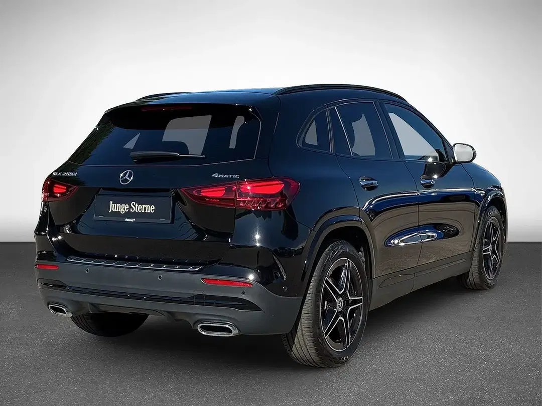Mercedes-Benz GLA 200 4MATIC - Thumbnail 5