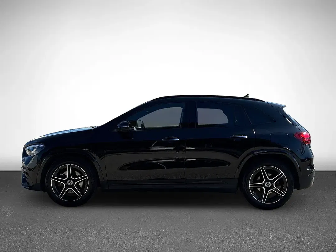 Mercedes-Benz GLA 200 4MATIC - Thumbnail 6