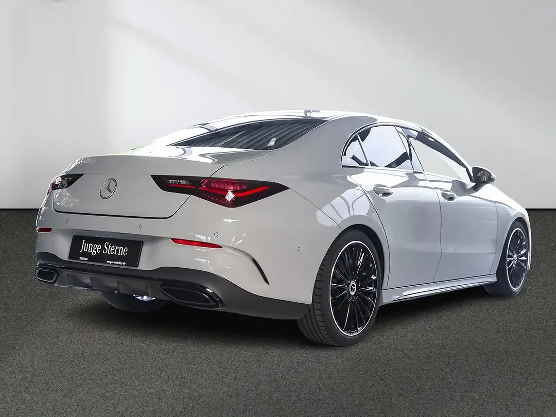 Mercedes-Benz CLA 200 AMG Edition Night - Thumbnail 2