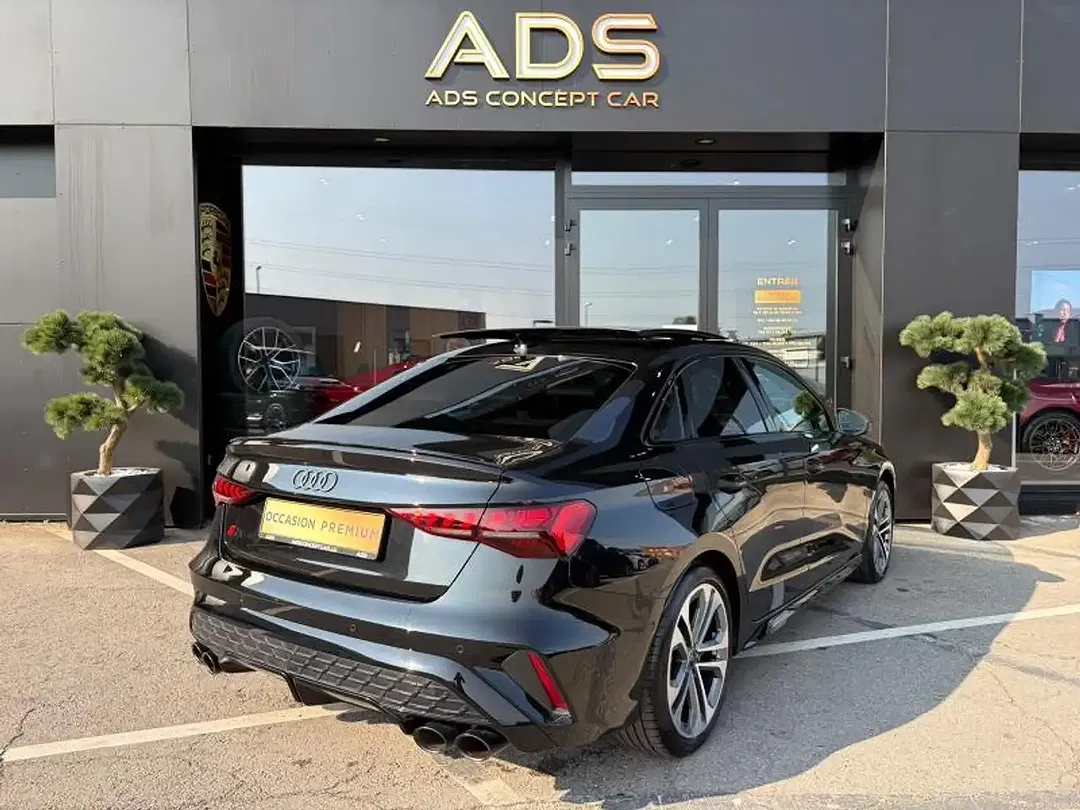Audi S3 quattro - Thumbnail 3