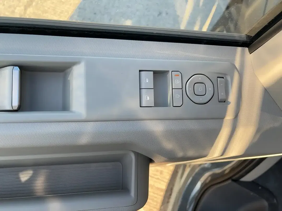 Kia PV5 Passenger - Thumbnail 14