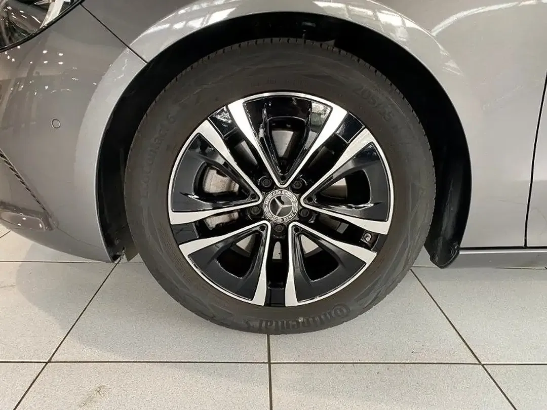 Mercedes-Benz B 180 MBUX Progressive Advanced - Thumbnail 5