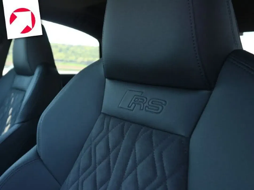 Audi RS3 S tronic - Thumbnail 12