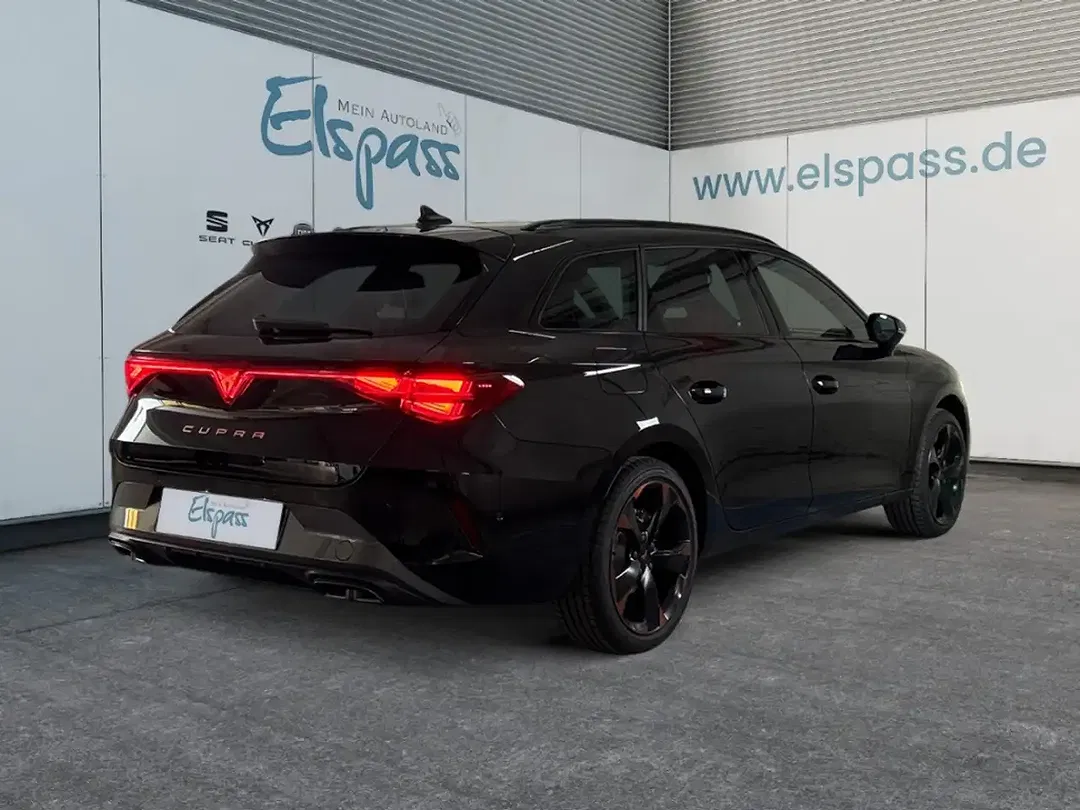 CUPRA Leon Sportstourer - Thumbnail 4