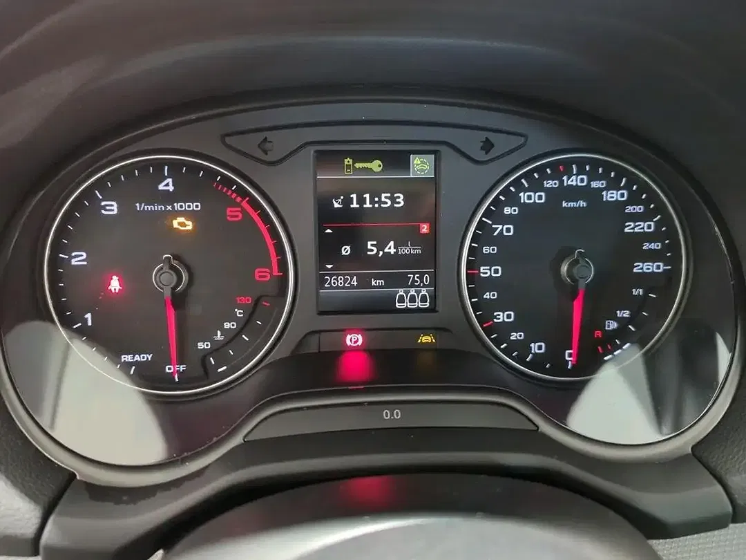 Audi Q2 35 2.0 TDI Base - Thumbnail 9