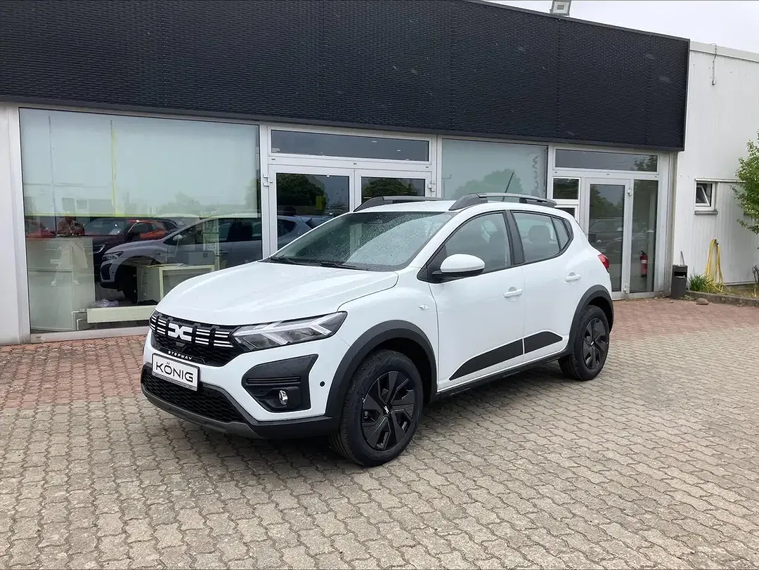 Dacia Sandero TCe Stepway Expression - Thumbnail 1