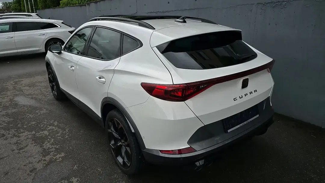 CUPRA Formentor 2.0 TSI DSG 4Drive VZ - Thumbnail 3
