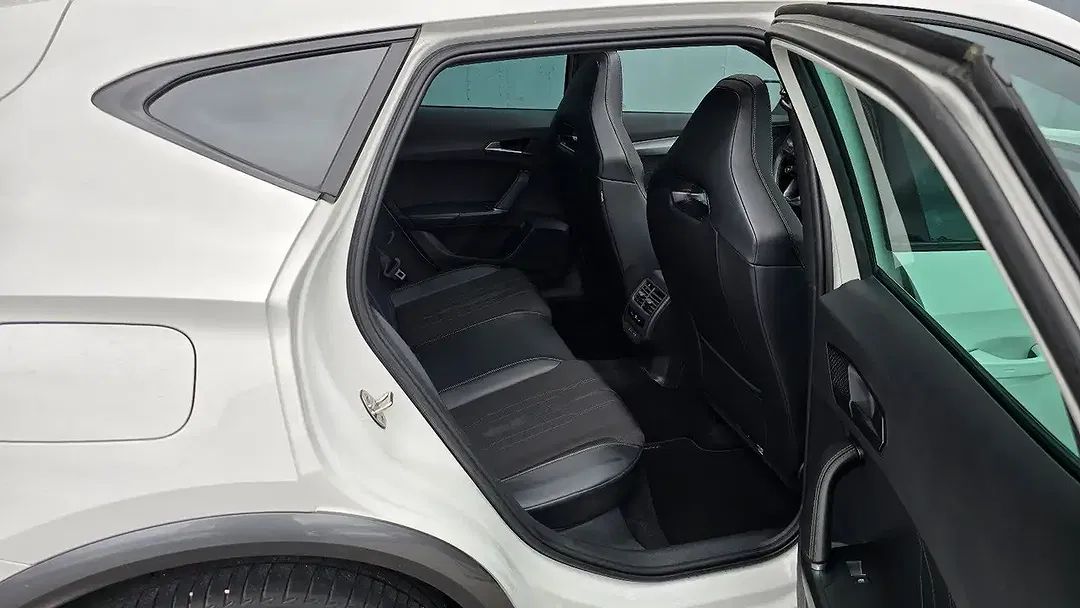 CUPRA Formentor 2.0 TSI DSG 4Drive VZ - Thumbnail 8