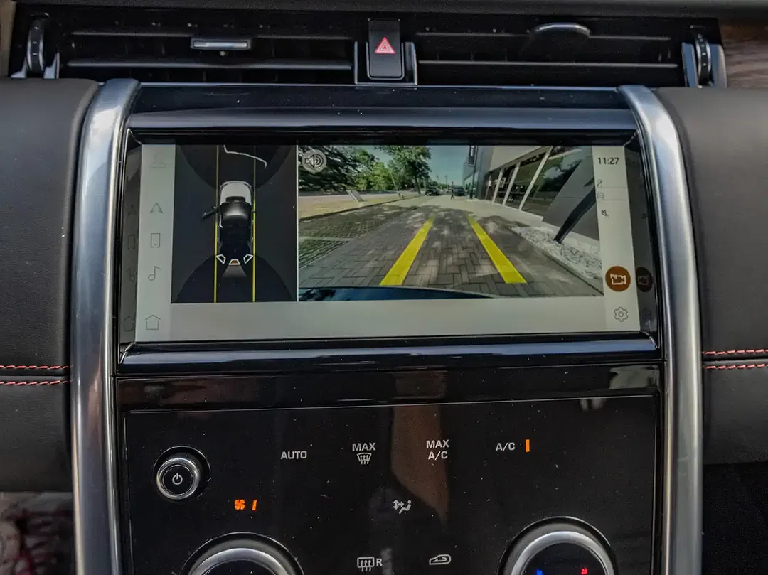 Land Rover Discovery Sport P300e 4x4 R-Dynamic HSE - Thumbnail 11