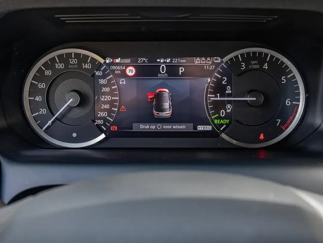 Land Rover Discovery Sport P300e 4x4 R-Dynamic HSE - Thumbnail 12