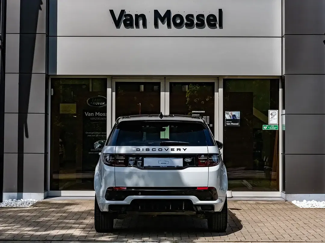 Land Rover Discovery Sport P300e 4x4 R-Dynamic HSE - Thumbnail 5