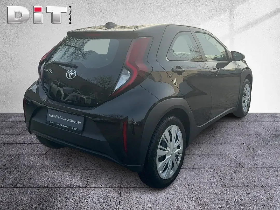 Toyota Aygo Business Edition - Thumbnail 6