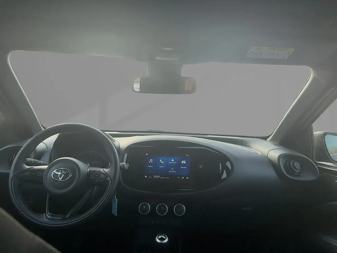 Toyota Aygo Business Edition - Thumbnail 9