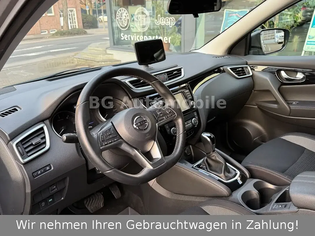 Nissan Qashqai AUT - Thumbnail 9