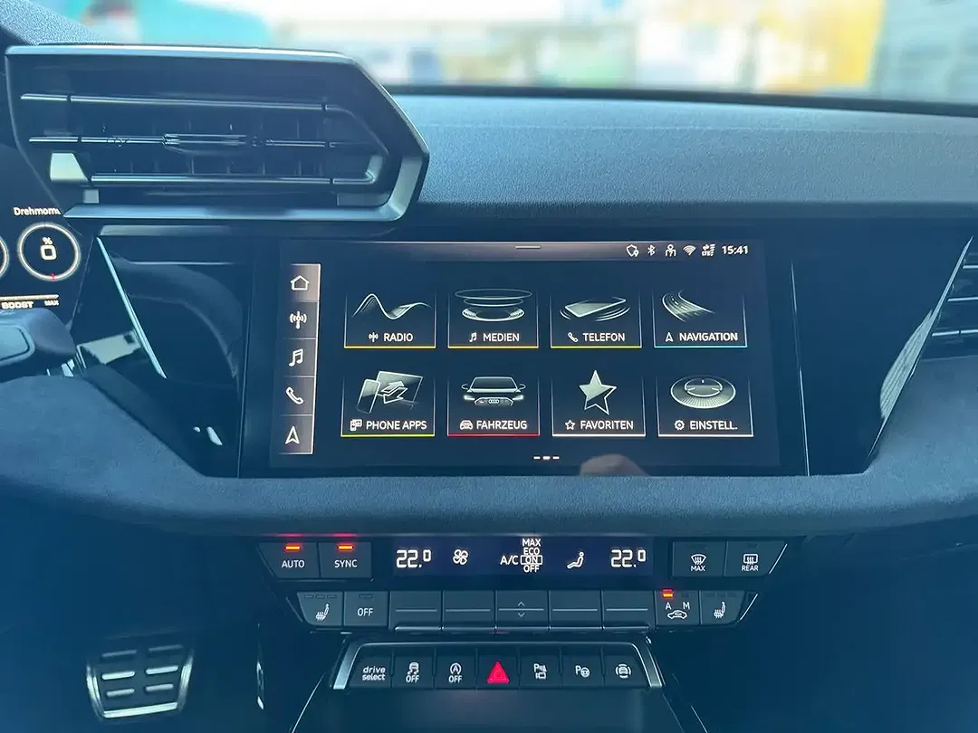 Audi RS3 quattro Matrix LED - Thumbnail 11