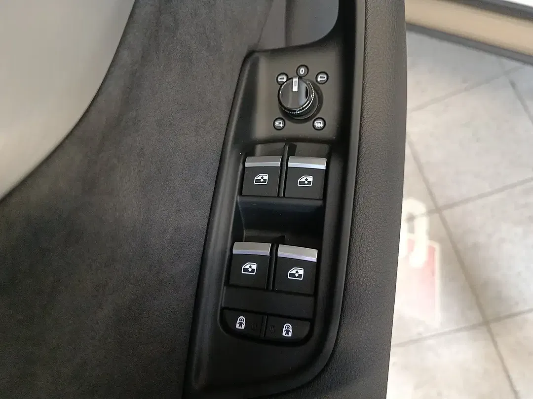 Audi Q7 Matrix LED S line - foto 14
