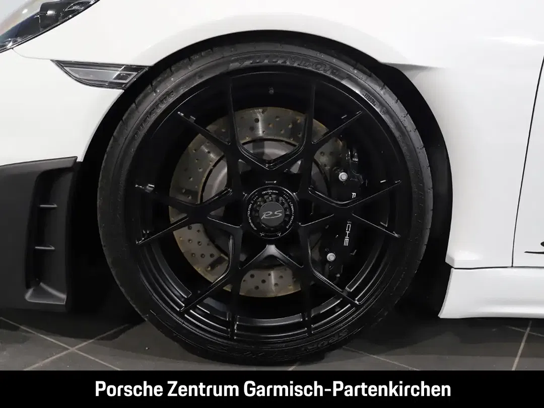 Porsche 718 Spyder RS - Thumbnail 7